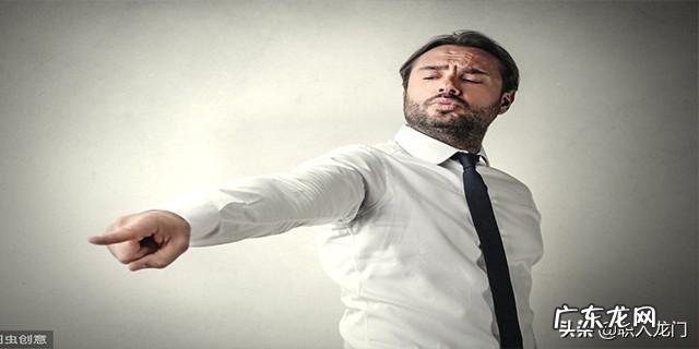 发工资同事要你请客，怎么高情商回应？