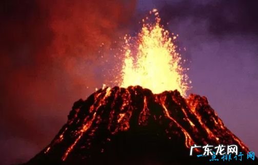 全球十大最活跃火山 美国黄石公园火山有可能喷发！
