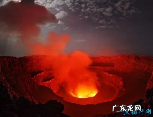 全球十大最活跃火山 美国黄石公园火山有可能喷发！