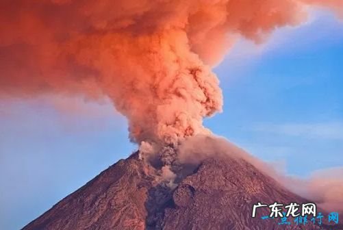 全球十大最活跃火山 美国黄石公园火山有可能喷发！