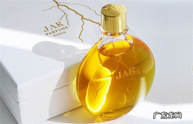 全球10大最昂贵的香水品牌 DKNY金色香水瓶售价百万美元
