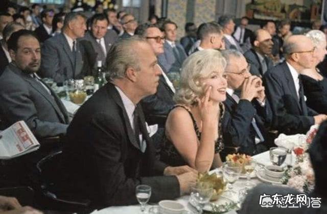 赫鲁晓夫为什么一定要和玛丽莲梦露吃午餐
