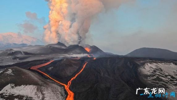 世界最大的火山爆发 喷发了5000立方千米的熔浆
