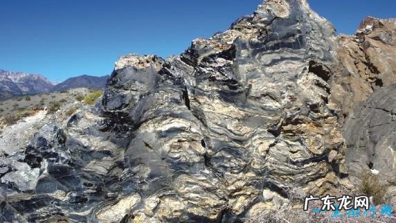 世界最大的火山爆发 喷发了5000立方千米的熔浆