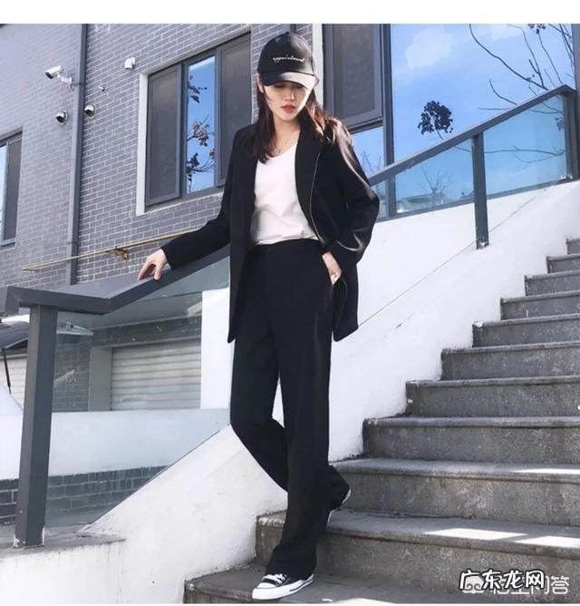 女士阔腿裤的搭配方法有哪些?