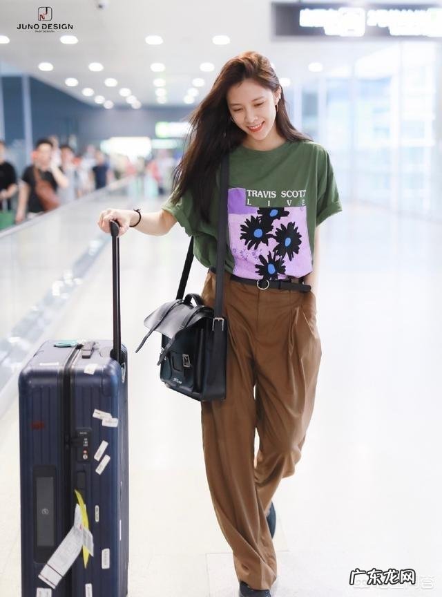 女士阔腿裤的搭配方法有哪些?