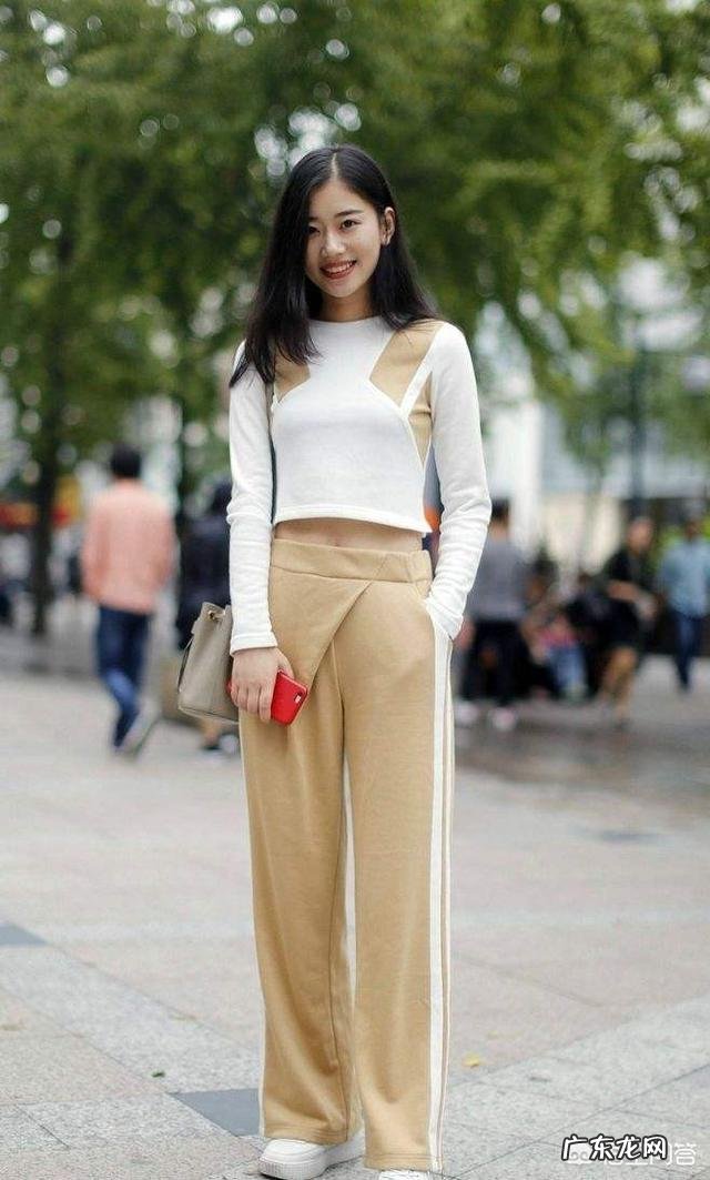 女士阔腿裤的搭配方法有哪些?