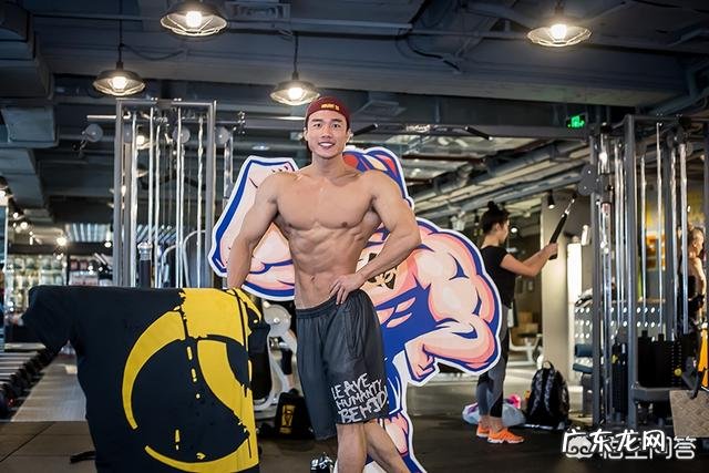 为什么健身房很多都是上身强壮下身瘦弱的,是腿难练的原因吗