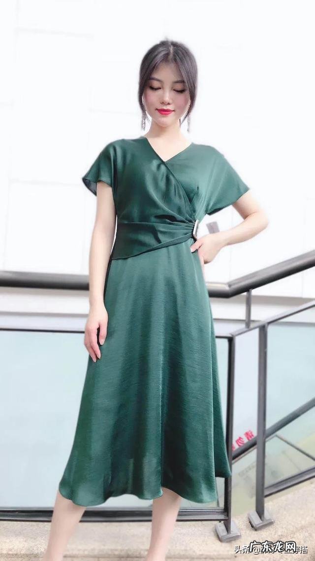 肩宽胯窄,小腿粗怎么穿衣服比较好看