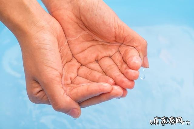 古代的女人有卸妆水之类的东西吗？她们是怎么卸妆的？