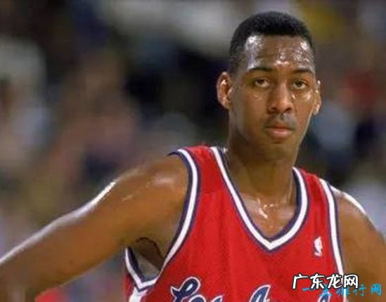 NBA史上十大水货选秀状元 安东尼·本内特第一迈克尔·奥洛沃坎迪第十