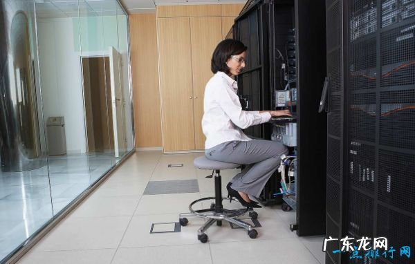 十大专业就业前景好 土木工程专业位居第一