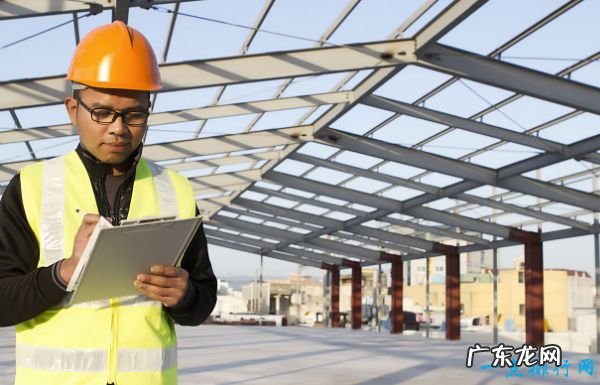 十大专业就业前景好 土木工程专业位居第一