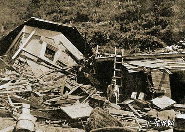 历史上最恐怖的十大的海啸 排行第一的印尼海啸死亡人数约为28万