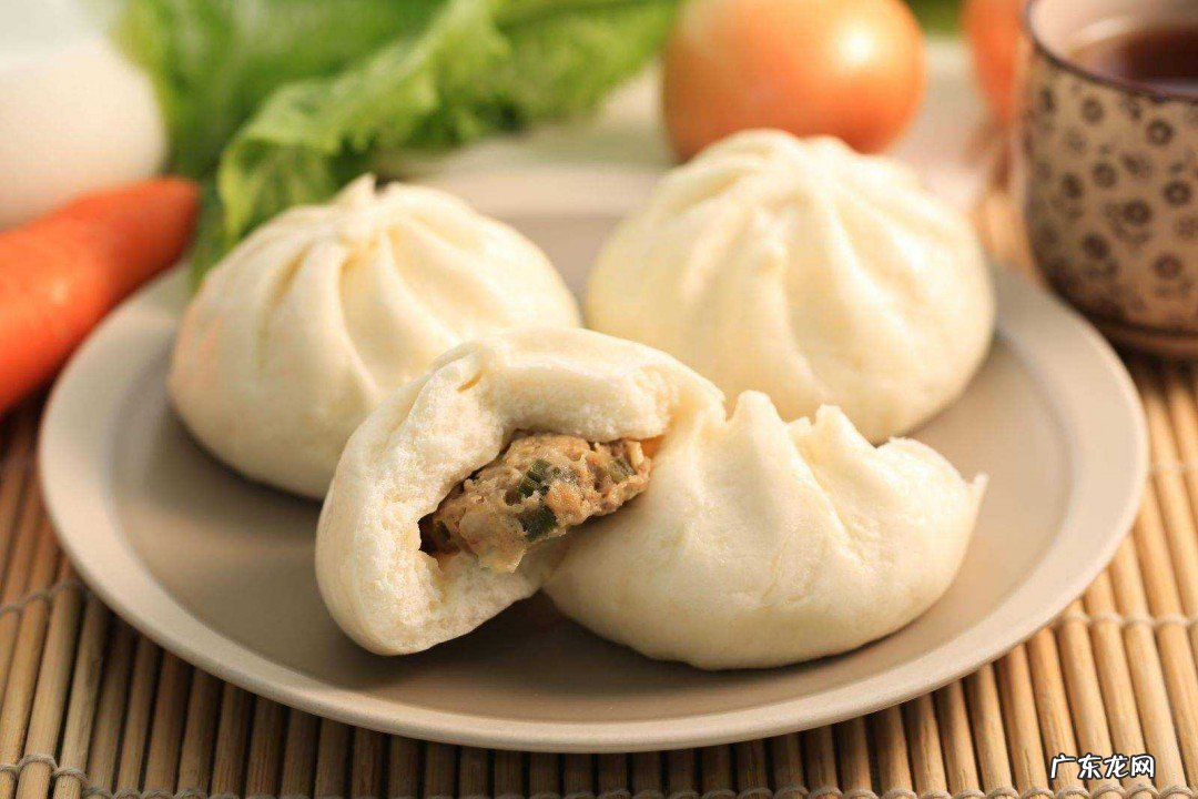 老面包子如何放碱的做法