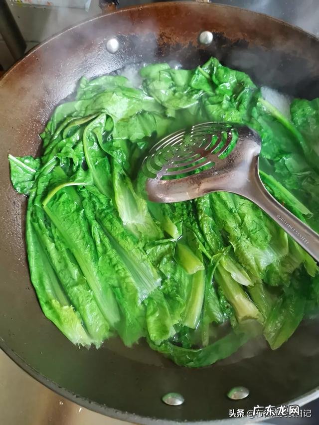 莴笋叶子如何处理后吃比较好?