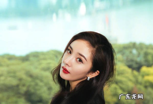 杨幂身价多少亿 杨幂身价排行榜2018