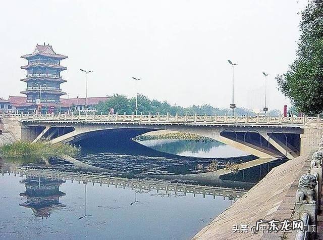 河北一21岁农民快递小哥救人不幸身亡,你怎么看?