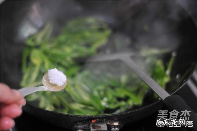 辣椒炒肉的酱油怎么调制?