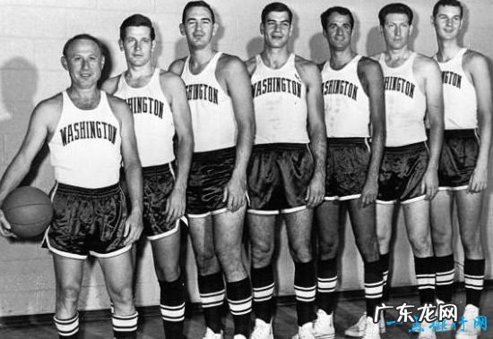 NBA史上十大最矮的球员 “小虫”蒂尼·博格斯才1.60米