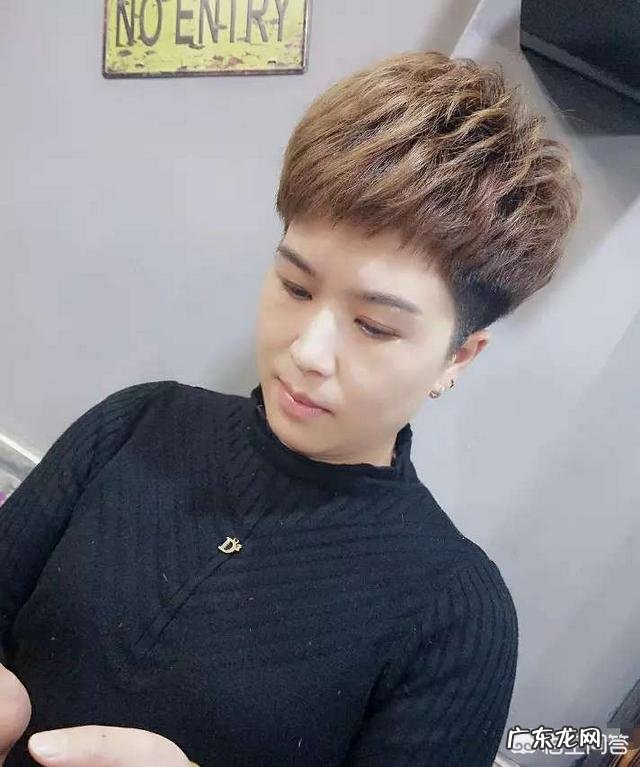 我是女生特别喜欢中性风发型,有没有值得推荐的短发发型?