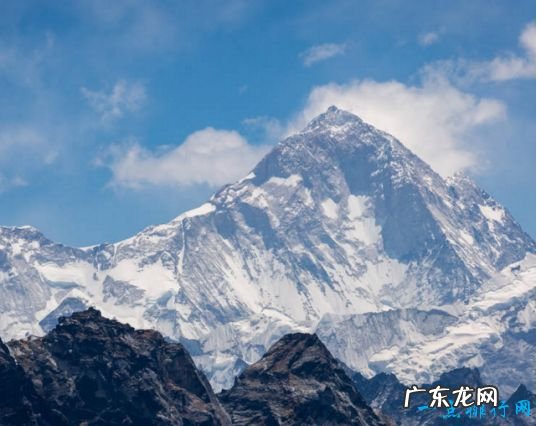世界高峰排名前十 六座大山位于中国边境