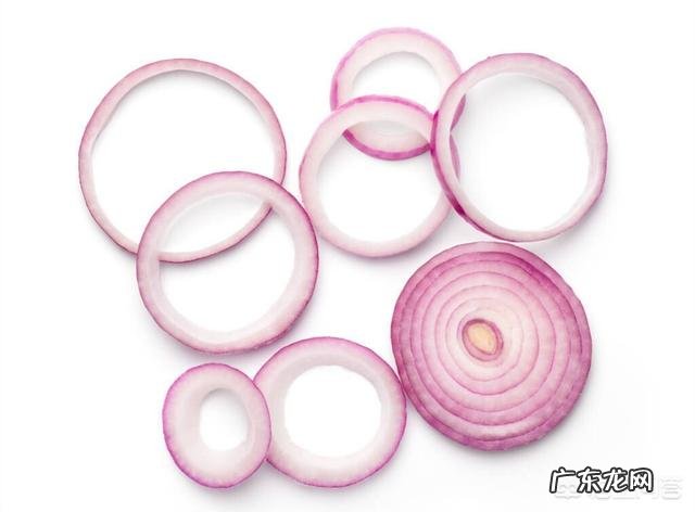 洋葱泡水喝的功效是什么?