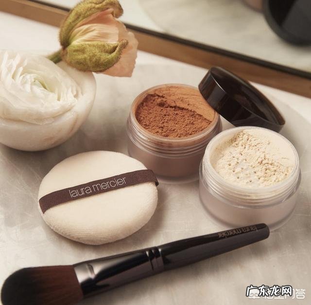 什么牌子的蜜粉控油效果好?