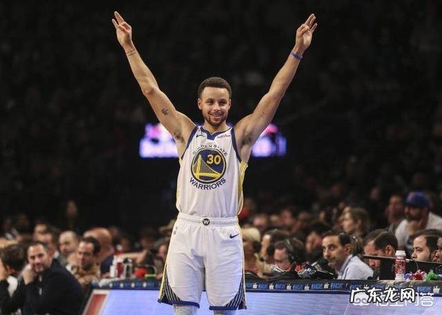 库里命中2277个三分,超越科沃尔位居历史第四,前面三人是谁?各自命中了多少个三分?
