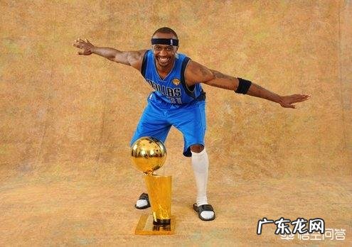 库里命中2277个三分,超越科沃尔位居历史第四,前面三人是谁?各自命中了多少个三分?