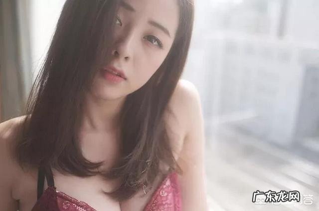 日剧里的那种干净的妆容是怎么画出来的？