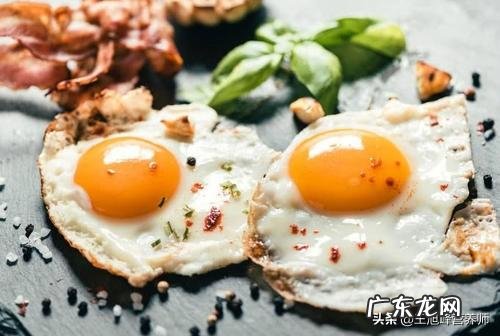 每天都坚持吃一个鸡蛋并且喝一杯牛奶,但是感觉身体没有实质性的变化,是什么原因?