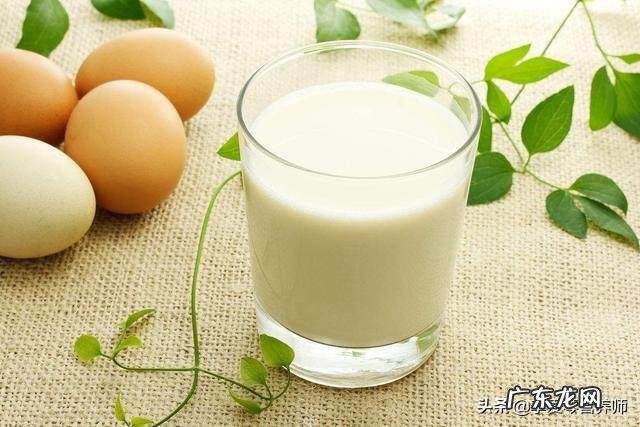 每天都坚持吃一个鸡蛋并且喝一杯牛奶,但是感觉身体没有实质性的变化,是什么原因?