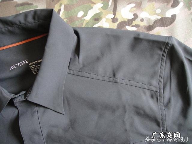 男士短袖衬衫怎么穿才不土气?