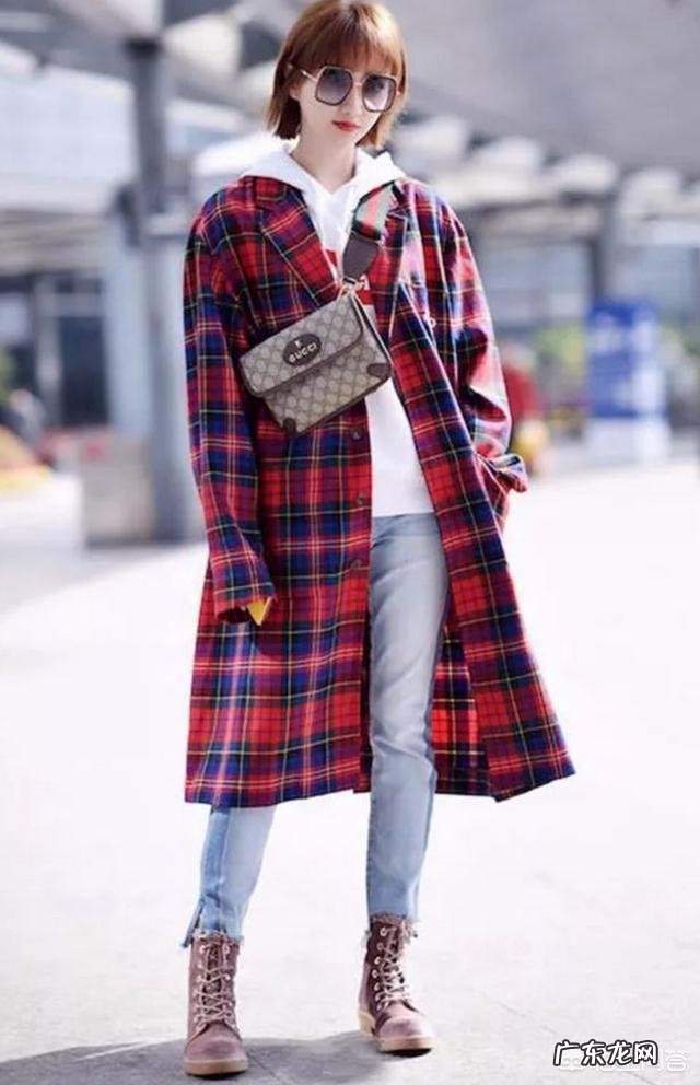 格子大衣适合什么年龄?