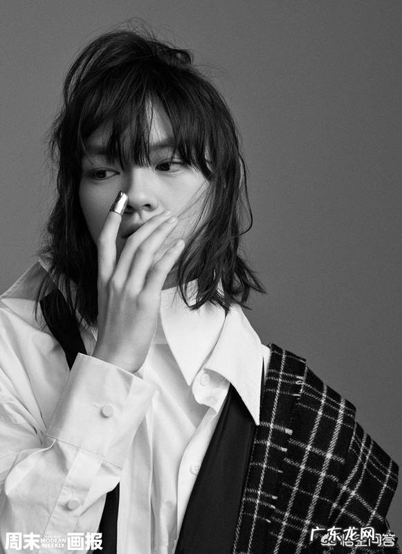 格子大衣适合什么年龄?