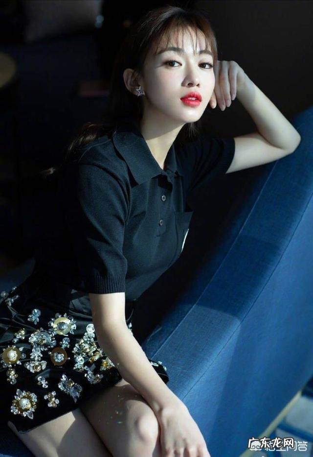 你怎么看待吴谨言的颜值和演技?