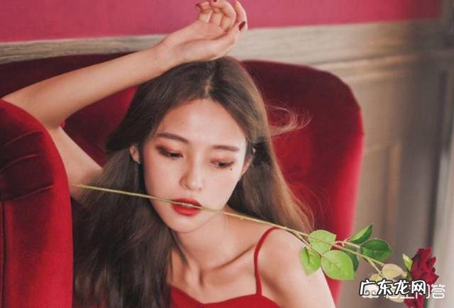 前女友失恋了,要我陪她出去玩怎么办?