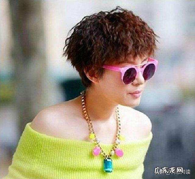 “女人嫁人前,一定要看男方的家庭和家人”你怎么看?