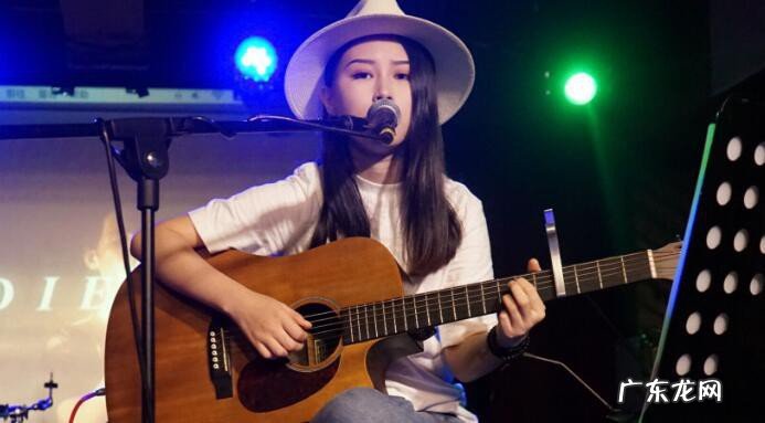 女人适合送给自己的歌