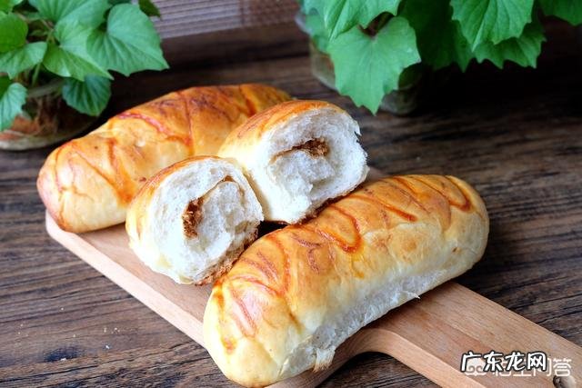 面包机怎样做面包?