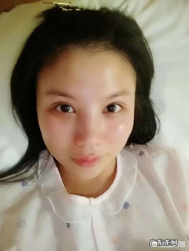 干性肌肤的特征是什么?该如何进行护理呢?