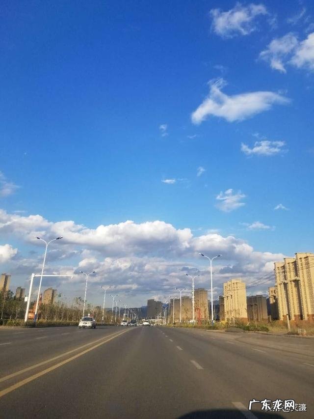 你认为“人设”对于艺人来说是好事还是坏事