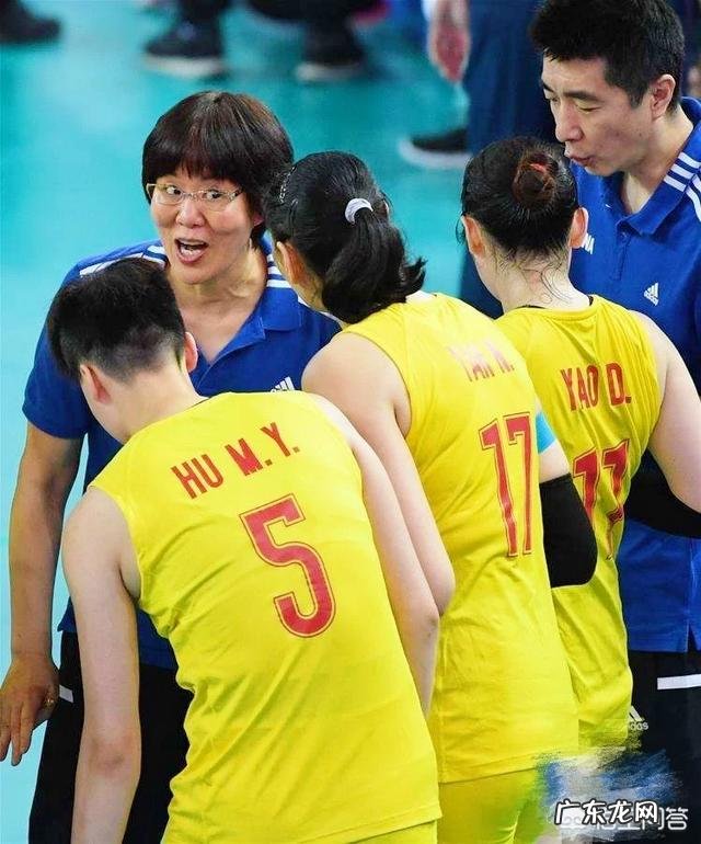 中国女排03脆败美国女排,你认为中国女排还有希望夺取总决赛的冠军吗?