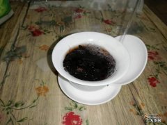 用普洱煮奶的方法