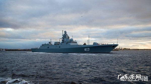 普京亲自表态，俄军有能力保护霍尔木兹海峡稳定。这是说给护航联盟的，还是说给以色列？