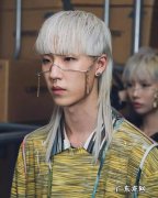 狼头发型要留多久