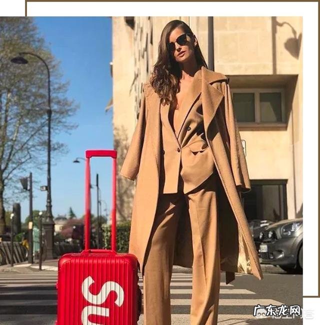 准备买一件羊绒大衣，什么样的款式比较经典？