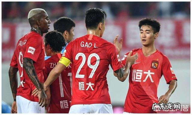 如果中超28轮上港赢了恒大,赛季结束两队积分相同,谁才是冠军?