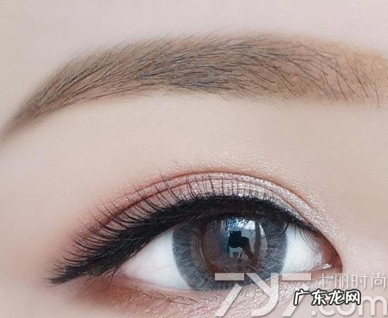 眼皮厚，怎么弄眼线和双眼皮？